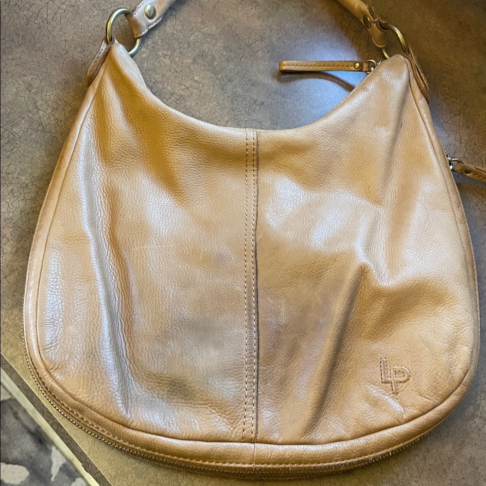 Linea Pelle Dylan Tan Hobo Leather Handbag Purse - Picture 4 of 12